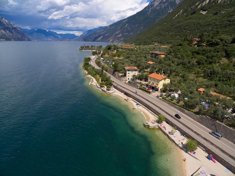 Camping Tonini di Tonini Claudio | Camping Tonini in Malcesine, direkt am Seeufer - Camping am Gardasee, zwischen Entspannung und Spaß