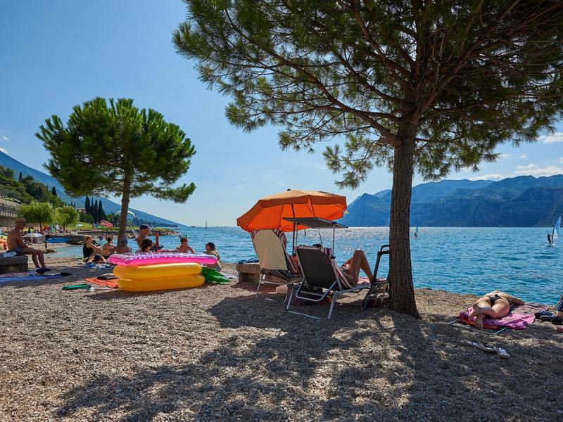 Camping Tonini di Tonini Claudio | Camping Tonini in Malcesine, direkt am Seeufer - Camping am Gardasee, zwischen Entspannung und Spaß